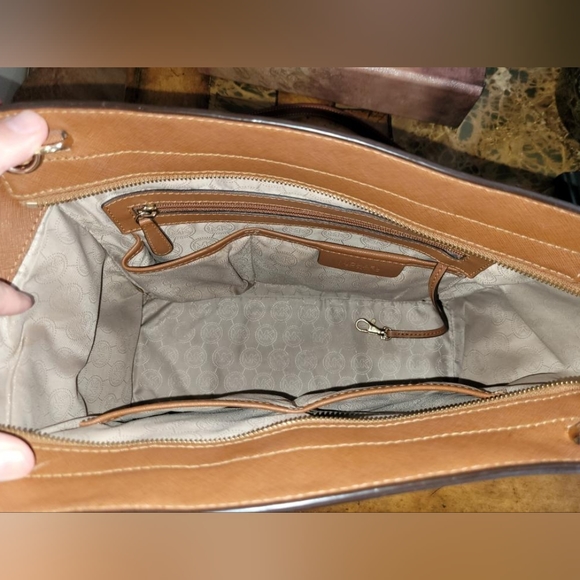 Michael Kors studded tote bag - Picture 15 of 16